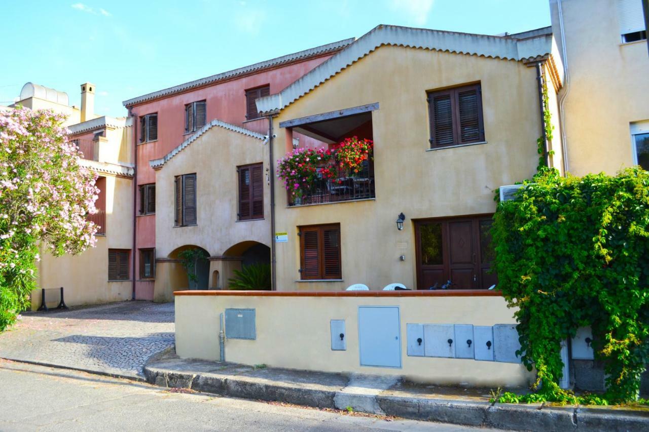 ארבאטקס Casa Vacanza Porto Frailis Gia Porto Frailis B&B מראה חיצוני תמונה