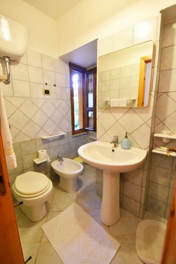 ארבאטקס Casa Vacanza Porto Frailis Gia Porto Frailis B&B מראה חיצוני תמונה