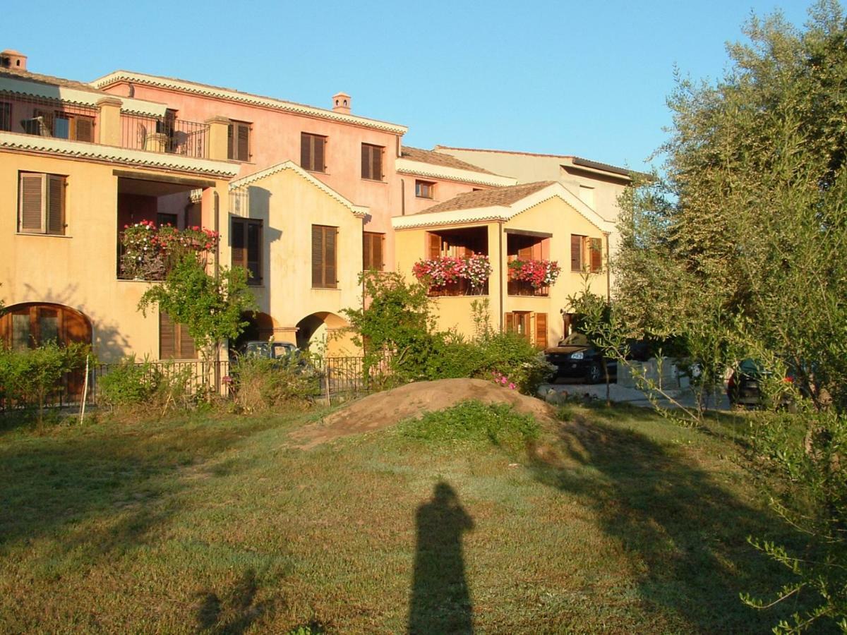 ארבאטקס Casa Vacanza Porto Frailis Gia Porto Frailis B&B מראה חיצוני תמונה